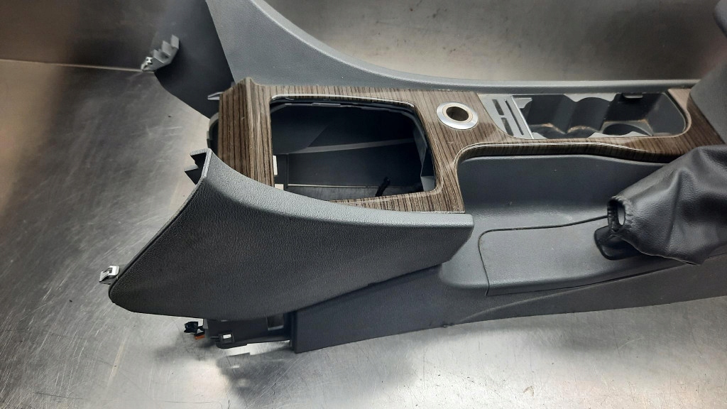 фото №5, Підлокітник тунель середній ford focus mk2 lift 1.6b 09r