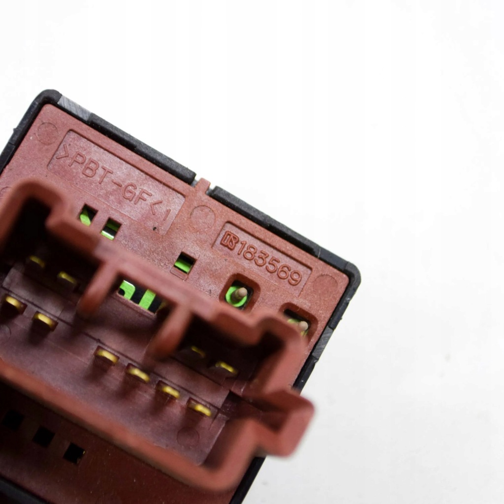 фото №7, Mitsubishi pajero 2002 кнопка регулювання дзеркал бокових