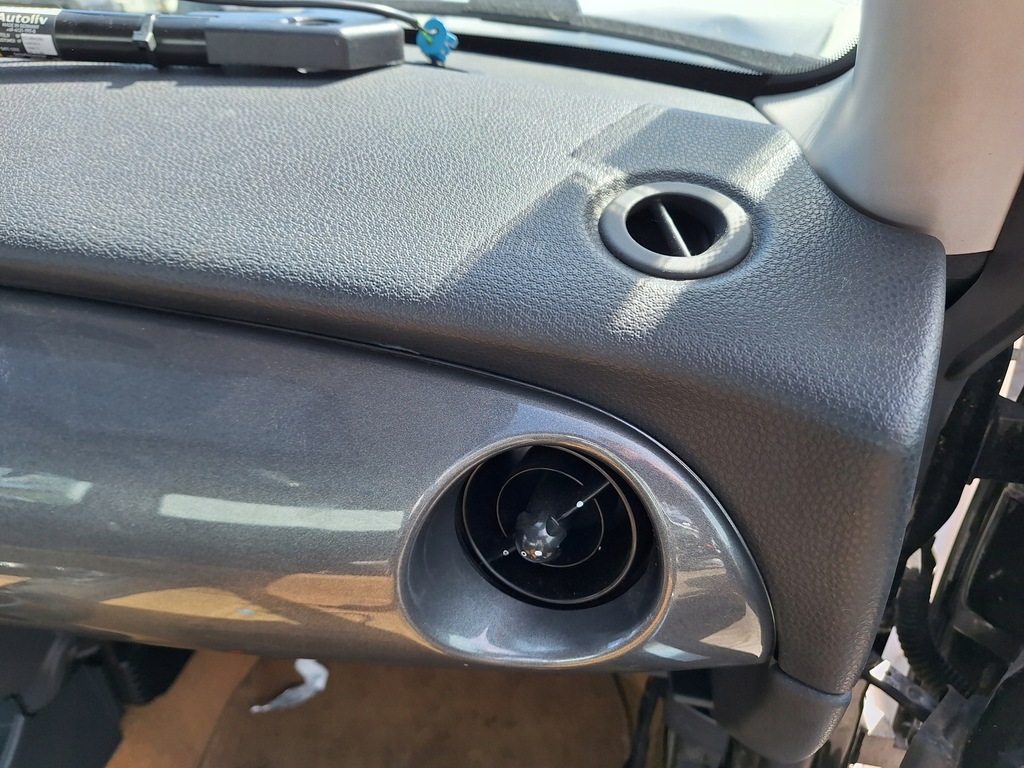 фото №2, Mini one cooper r50 r52 r53 lci lift панель приладів консоль подушки безпеки подушка безпеки панель приладів