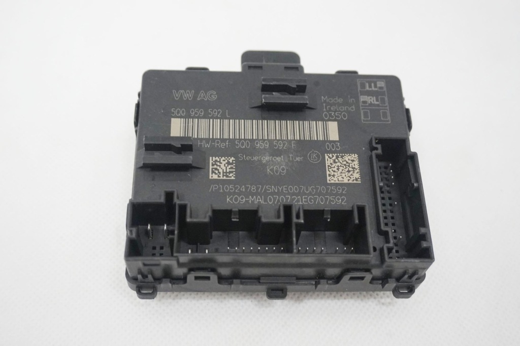 фото №1, Модуль дверь vw golf 8 viii 5q0959592f 5q0959592l