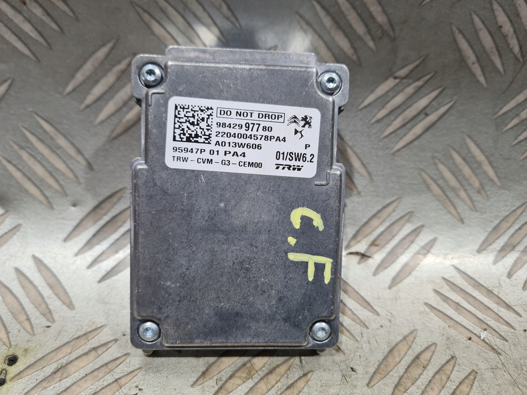 фото №4, Камера радар считыватель знаков opel corsa f