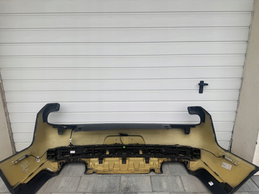 Dodge challenger задний бампер комплектный  2015+ с Разборки