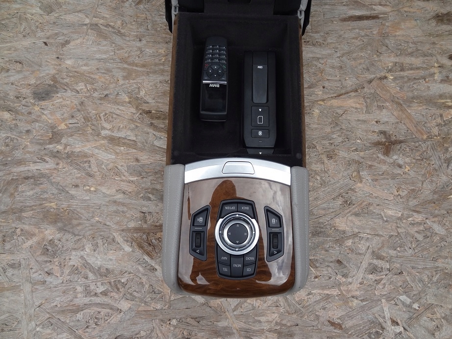 фото №7, Подлокотник панель контроллер управление сиденья задняя телефон bmw 7 f01 ^