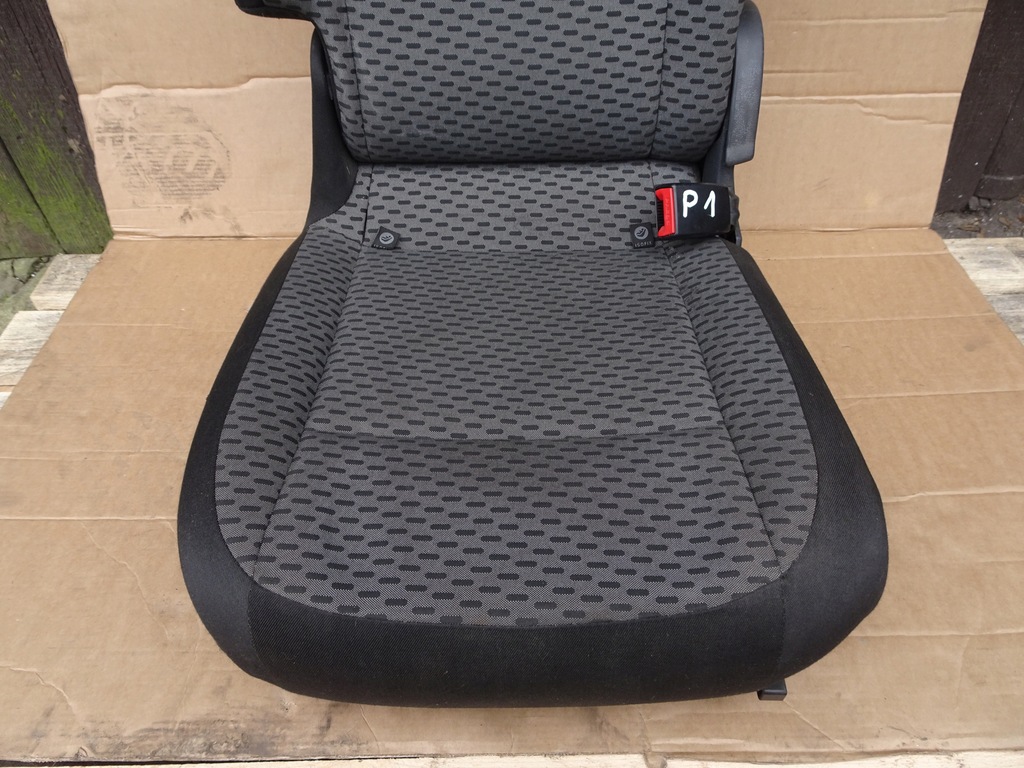 фото №6, Skoda roomster сидіння правий задня