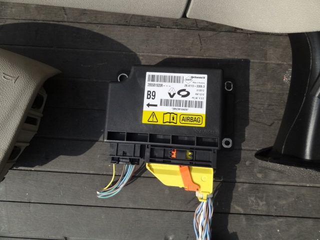 фото №3, Renault fluence 2014 lift air bag подушки безопасности ремни eu