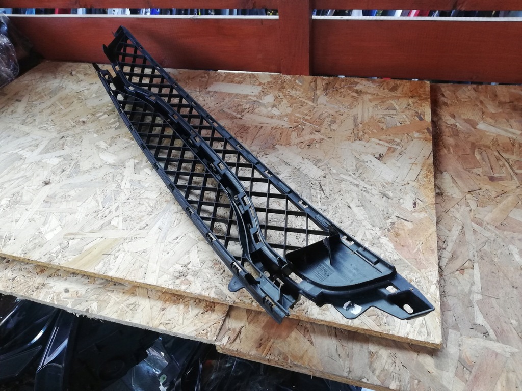 фото №4, Решітка бампера renault clio iii rs