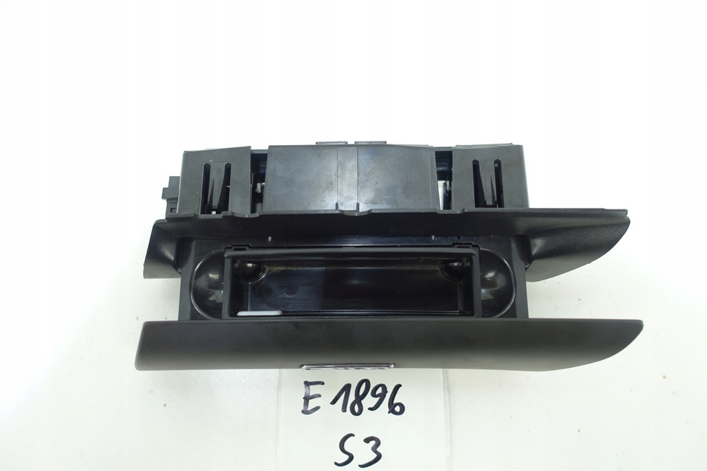 фото №7, Бардачок пепельница дверь левых porsche cayenne