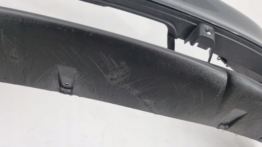 фото №7, Porsche taycan 9j1 бампер передній 9j1807221d