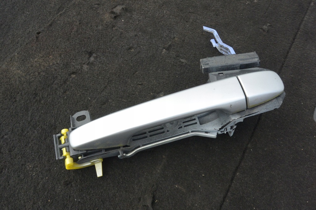 фото №1, Ручка дверь левый задняя toyota prius plus +