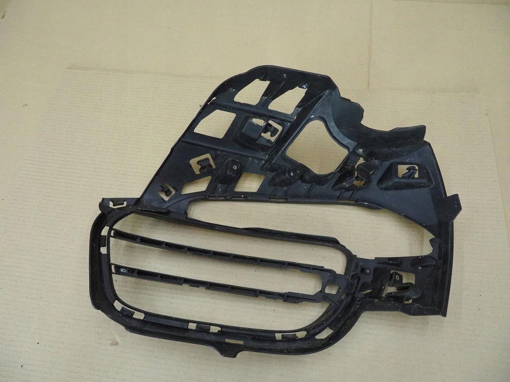 фото №14, Направляющая решётка правая бампера porsche 911 991505564