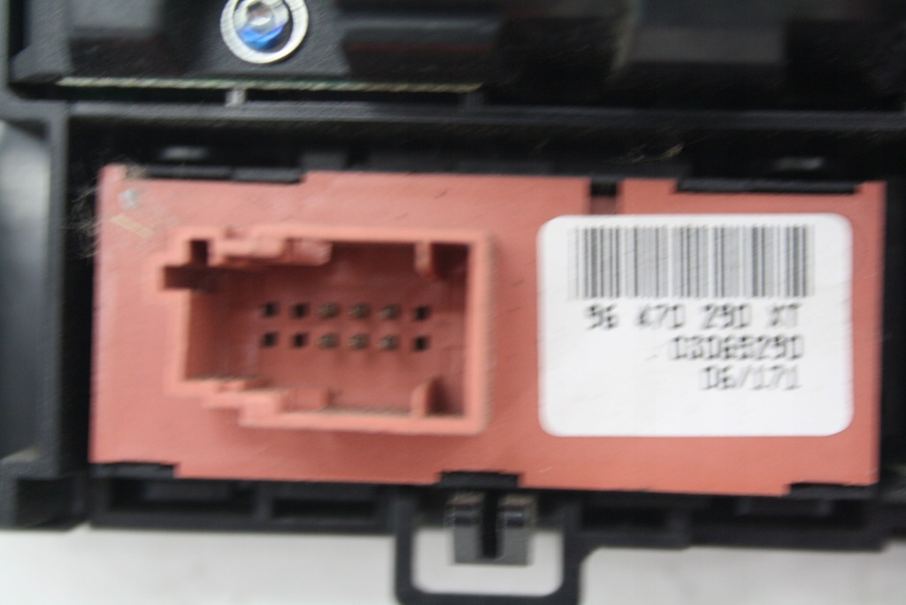 фото №9, Панель обдув кондиционера peugeot 407 sw 96573322yw