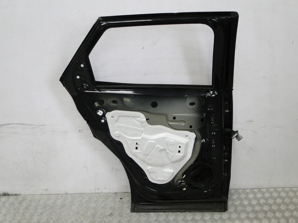 фото №16, Двері задня задні peugeot 3008 ii 2020r сірі