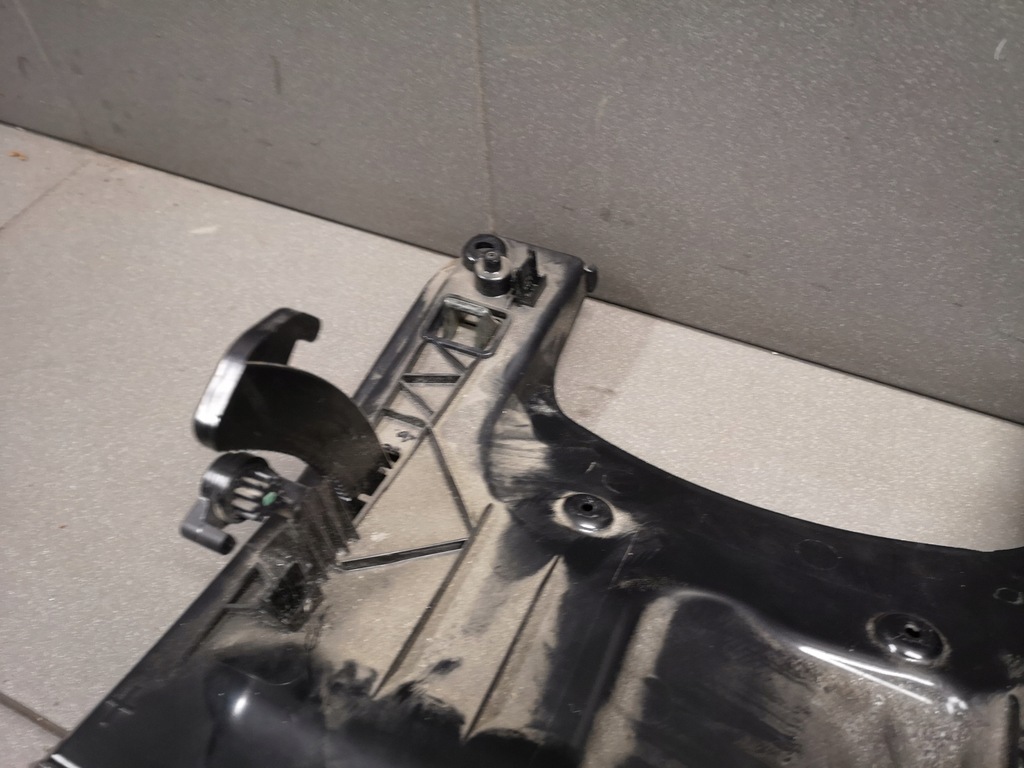 фото №15, Бардачок корпус колонки vw phaeton eu 3d1857505g