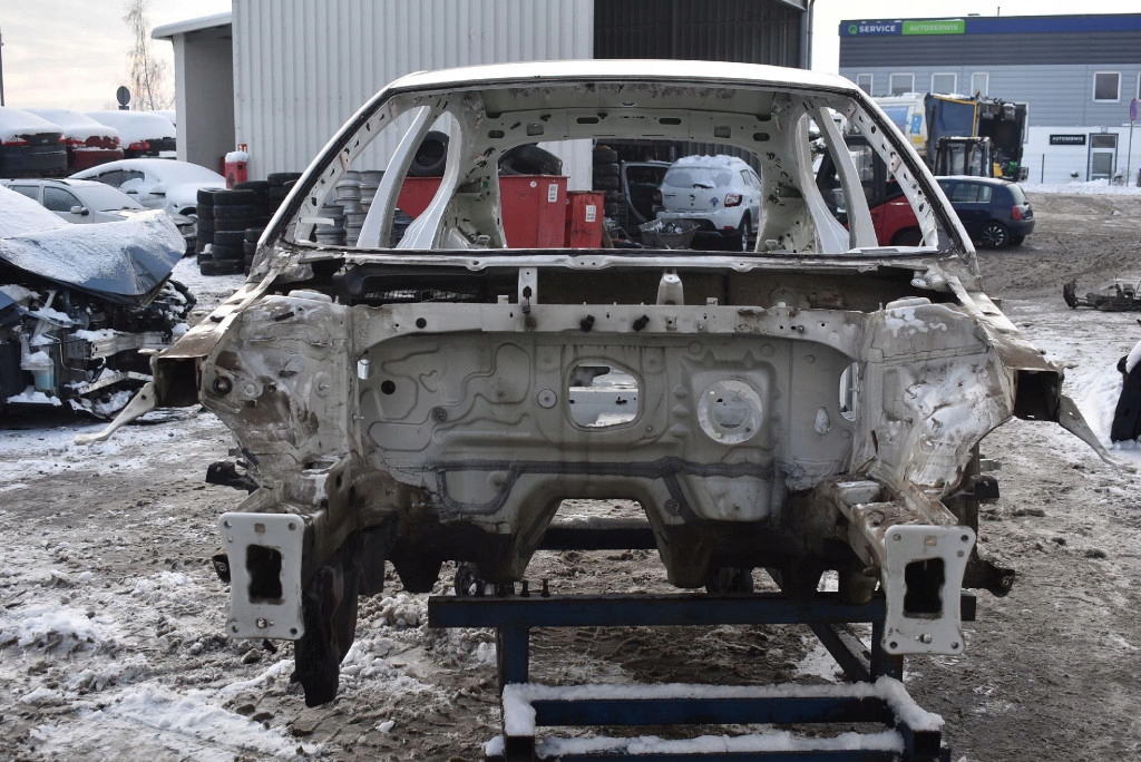 Четвертина крило лівий правий задній лонжерон стовпчик  поріг skoda octavia 4 iv Зі Шроту