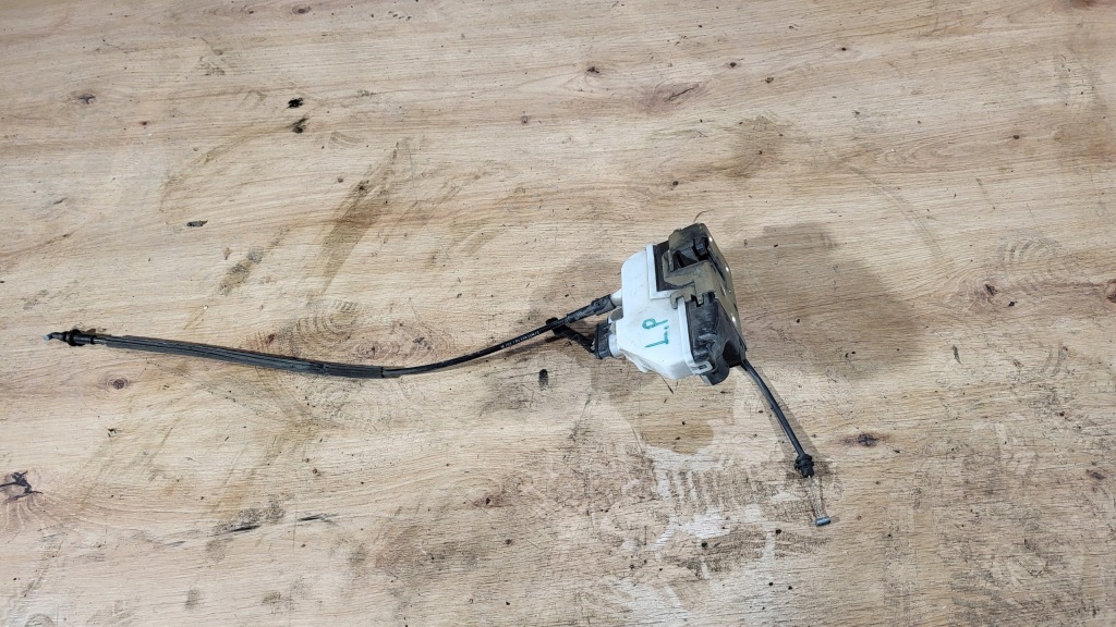 фото №1, Замок лівий перед citroen c3 i 02- hb 5d 5 pin