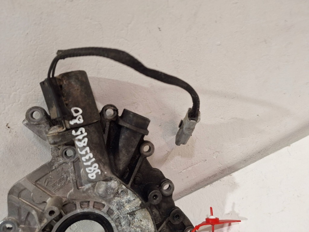 Насос оливи 9813581580 peugeot partner iii berlingo iii 1.6 ehdi 12- Недорого