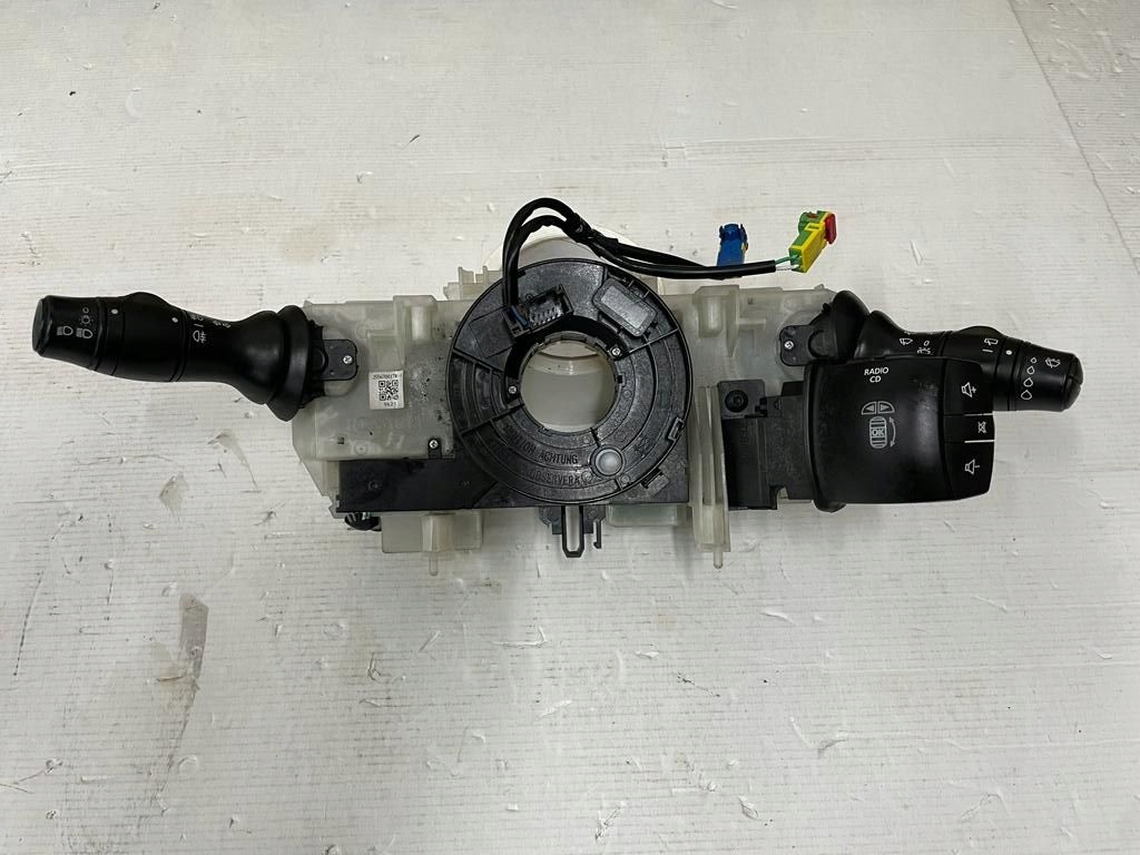 фото №1, Scenic iii переключатель комбинированный лента 255670017r