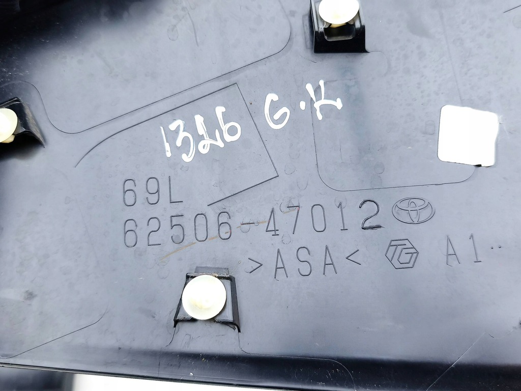 фото №12, Toyota prius xw50 2016 молдинг стекло боковой 6250647012