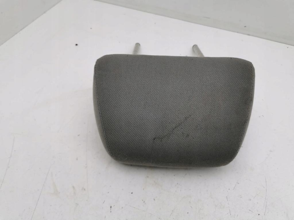 фото №6, Volkswagen golf iv 2000 правая сторона подголовники