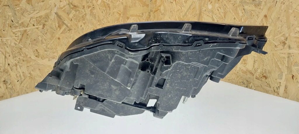 фото №8, Volvo v90 cross country 2021 лампи передні