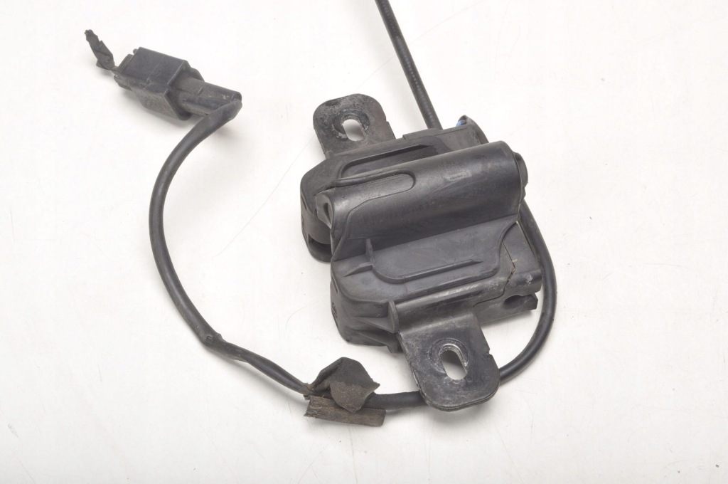 фото №3, Volvo s60 ii v60 замок капот