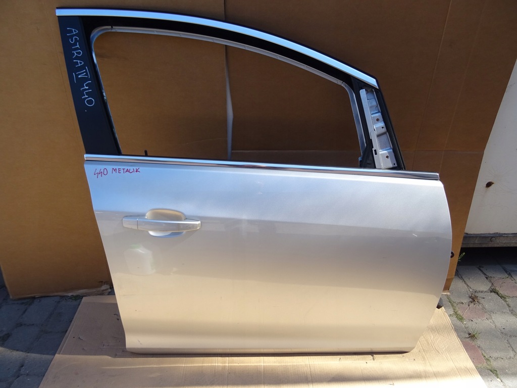 фото №1, Opel astra iv двері праве перед