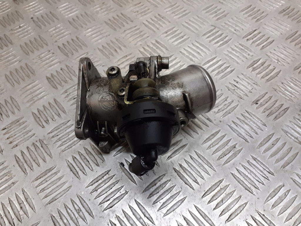 фото №1, Дроссельная заслонка alfa romeo 156 46817373