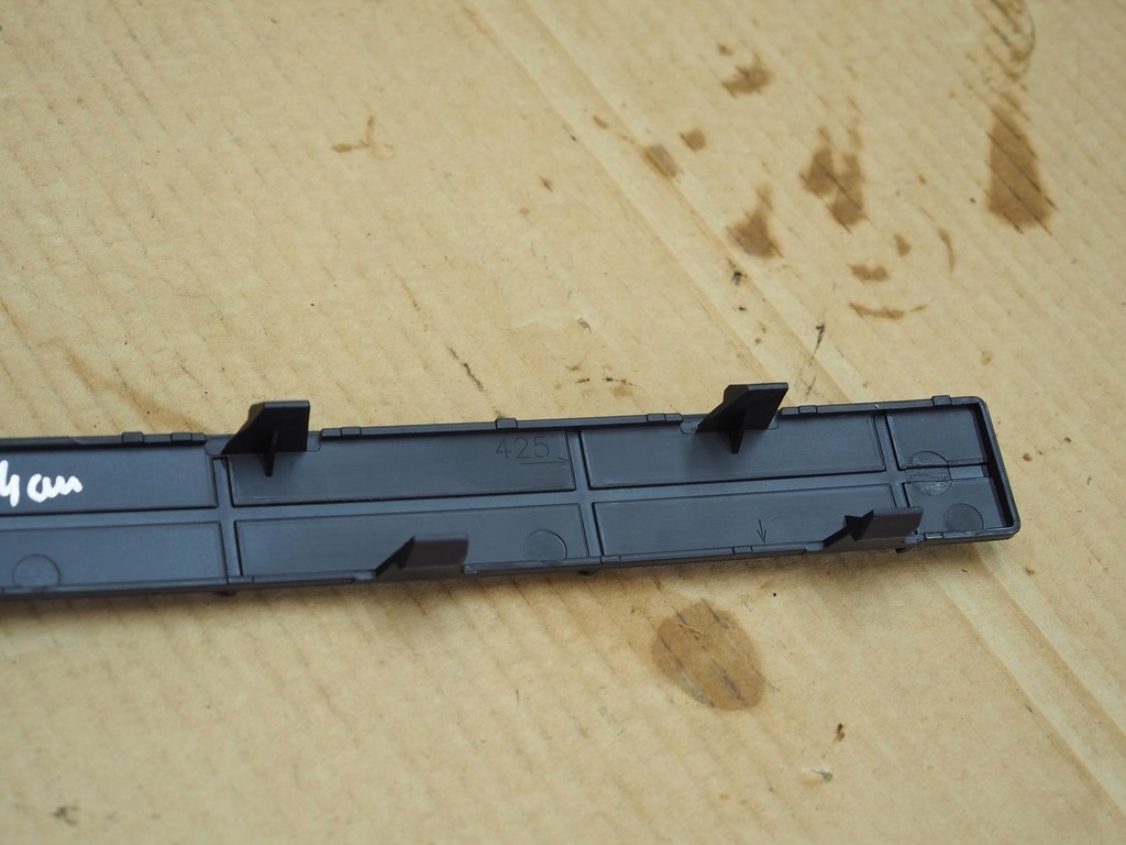 фото №13, Молдинг бампера перед 9672277877 peugeot 3008