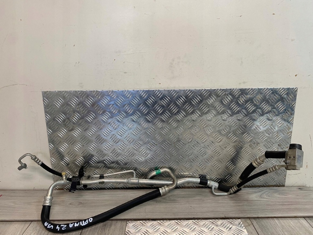 фото №1, Kia optima lift 2.4 бензин usa шланг кондиционера трубка wąż