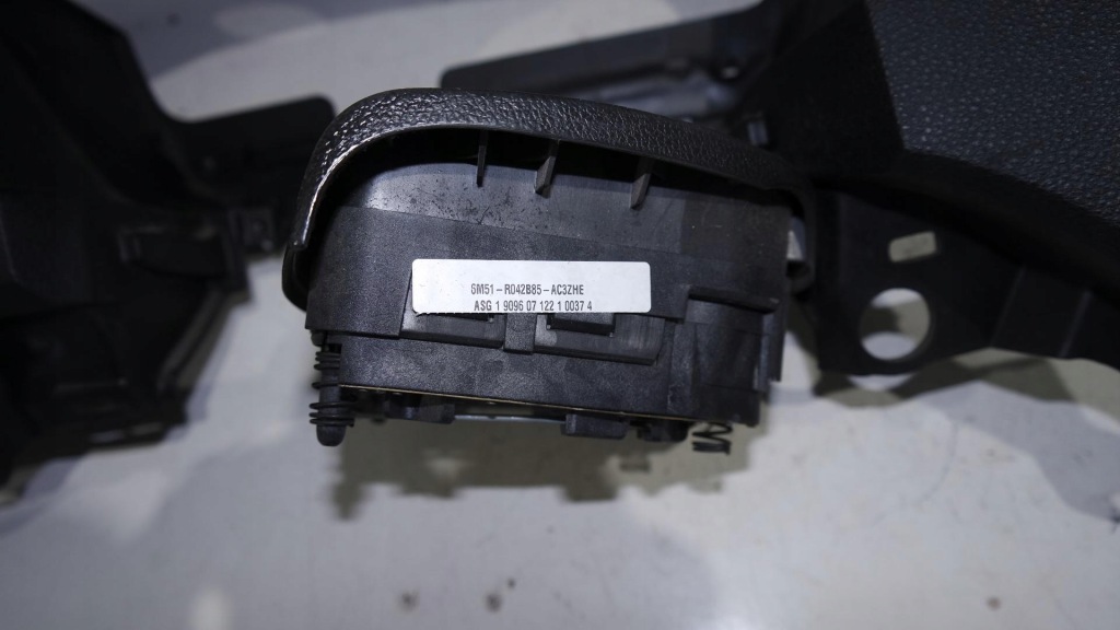 фото №7, Панель приладів приладова панель  подушка безпеки focus c-max mk1