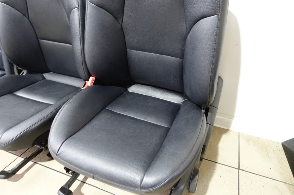 фото №6, Mercedes w204 сиденья обивка сиденье кожа c-klasa sedan