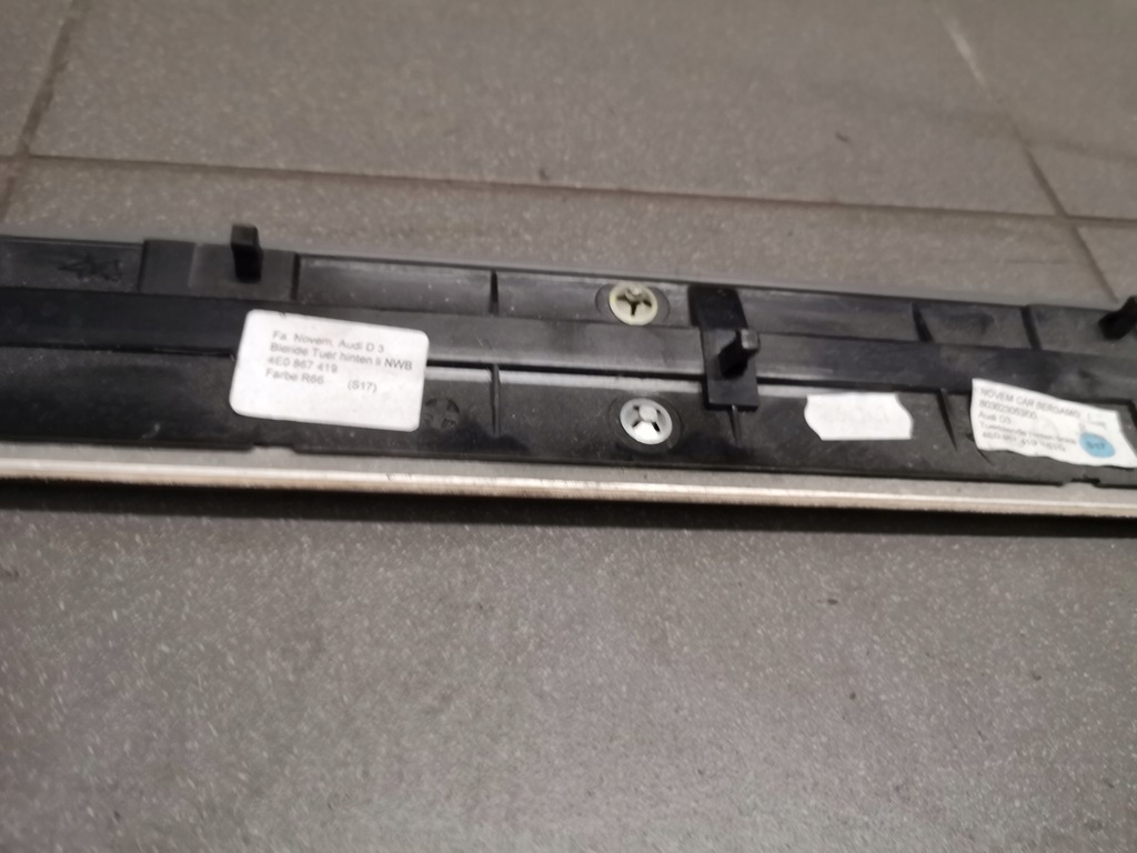 фото №11, Молдинг dekor обшивка левый задняя a8 d3 4e0867419l