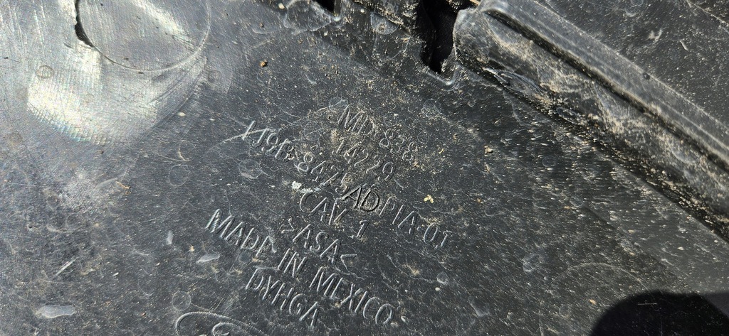 фото №14, Бампер ford mustang mach-e 20- перед dół