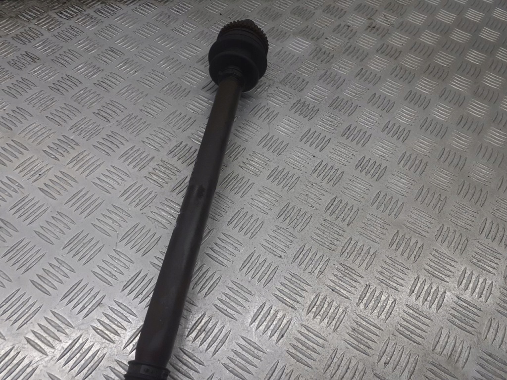 Приводной вал правый  передняя smart fortwo 0.6 Цена