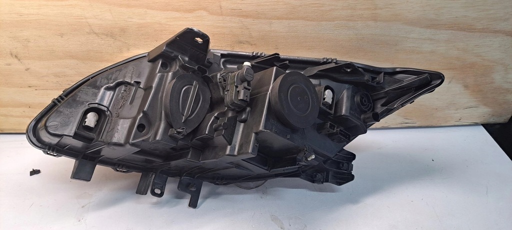 фото №2, Лампа перед передня права renault laguna iii 260100033r