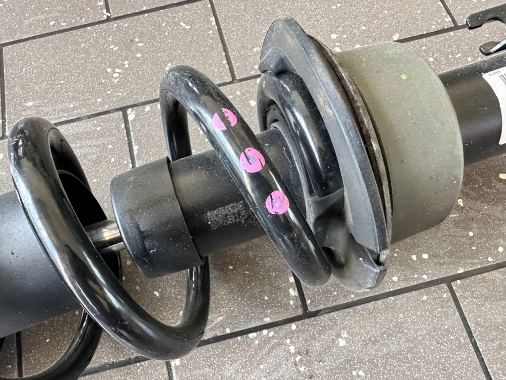 фото №5, Амортизатор перед лівий audi a7 4g s line 3.0 tdi