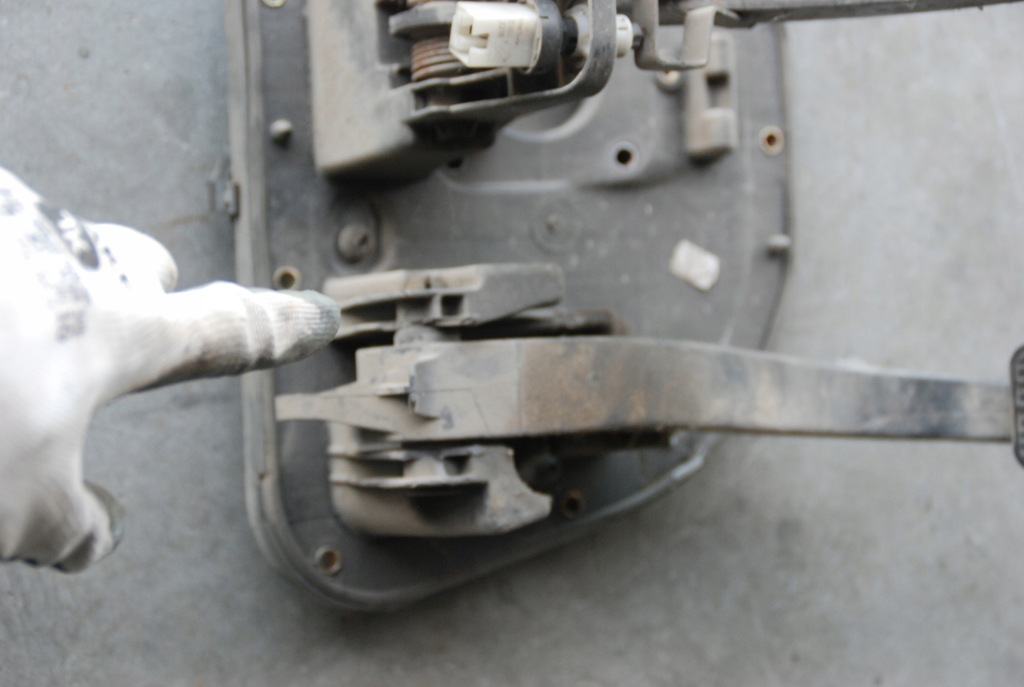 фото №6, Pedalnica kpl iveco daily 00-09r