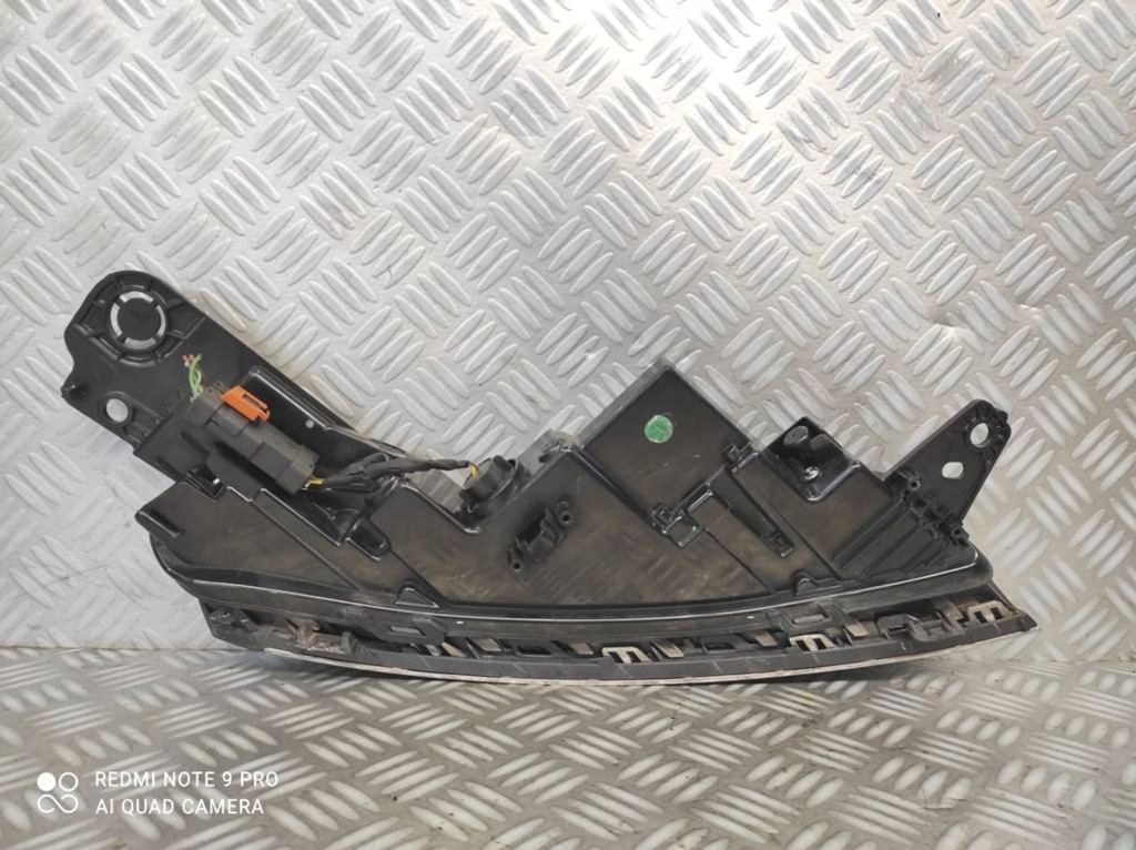 фото №14, Лампы лампа led drl левая + правая citroen c5 aircross 9816946580 9816947680
