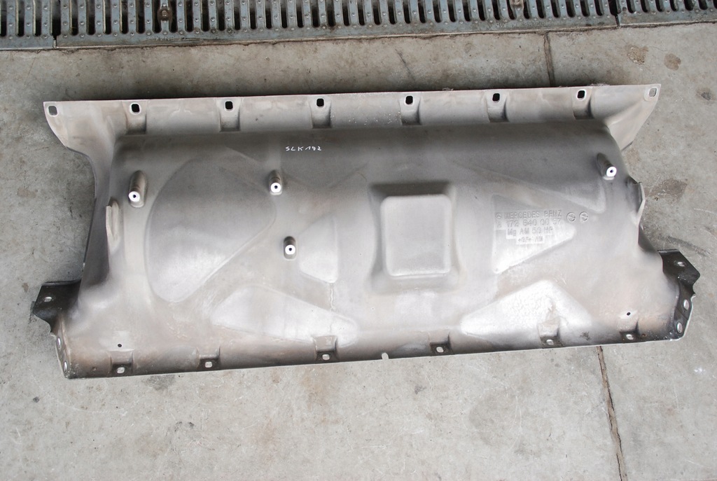 фото №1, Защита бака топлива mercedes slk r172 a1726400057