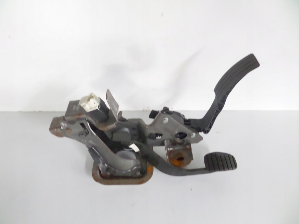 фото №4, Педаль тормоза газа renault clio iv 12-