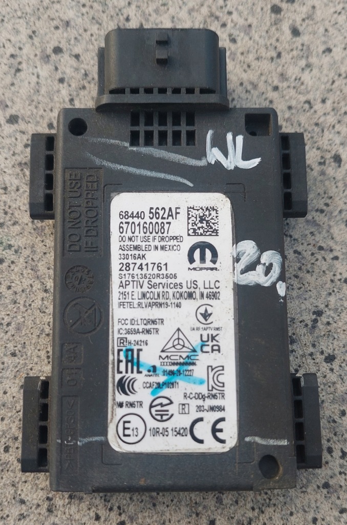 Купити Jeep grand cherokee wl 22 радар blis мертва зона 68440562af nr 20