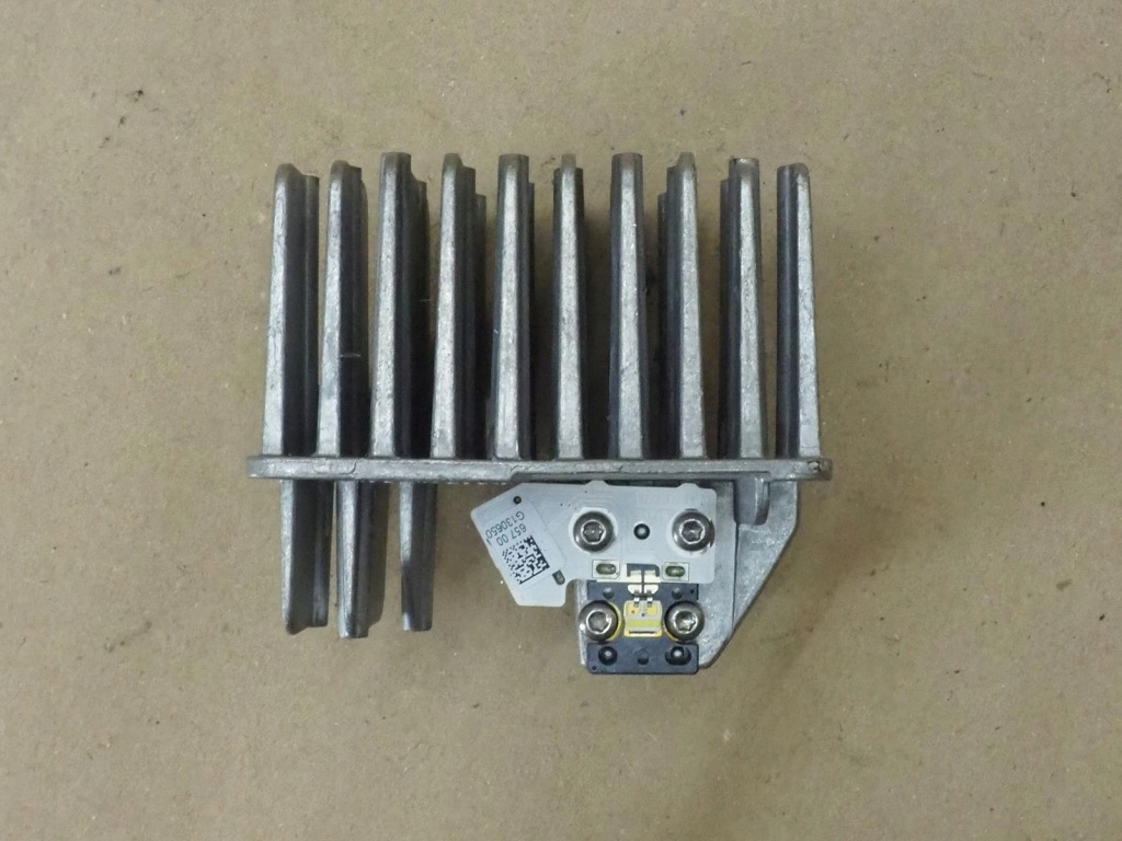 фото №1, Mercedes b w246 преобразователь модуль jeż led 1305715304