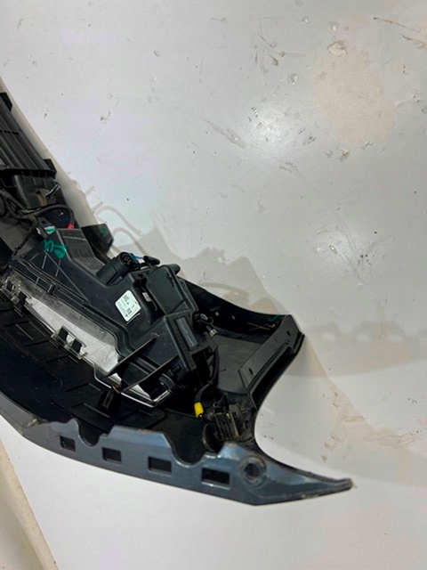 фото №9, Бампер перед передній tesla model iii 3