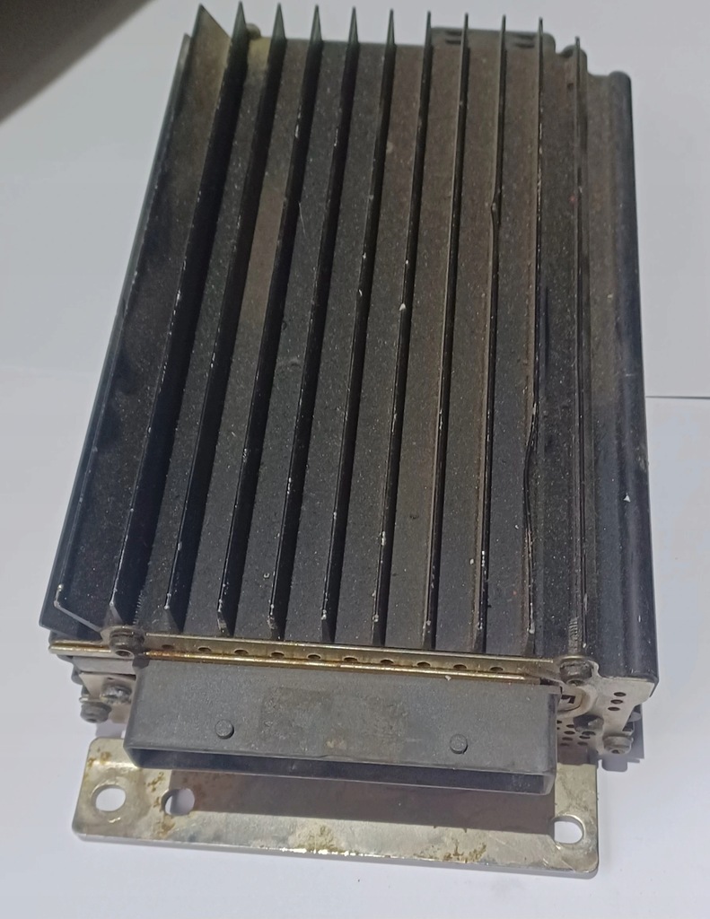 фото №1, Підсилювач 4f5910223b. bose audi