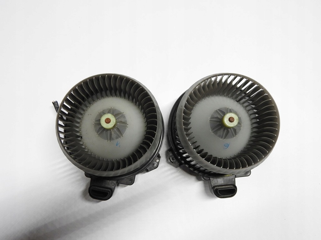 фото №11, Toyota auris i 06-09 воздуходувка вентилятор обдув av272700-8093