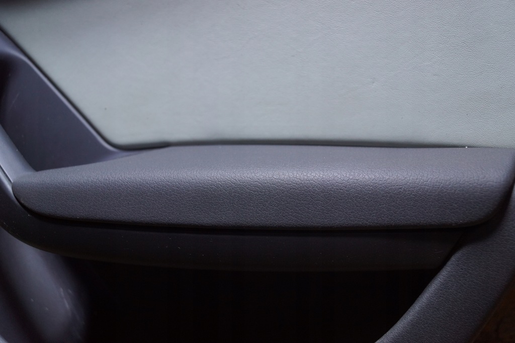 фото №9, Обшивка дверь правый задняя audi a5 s5 8t кожа