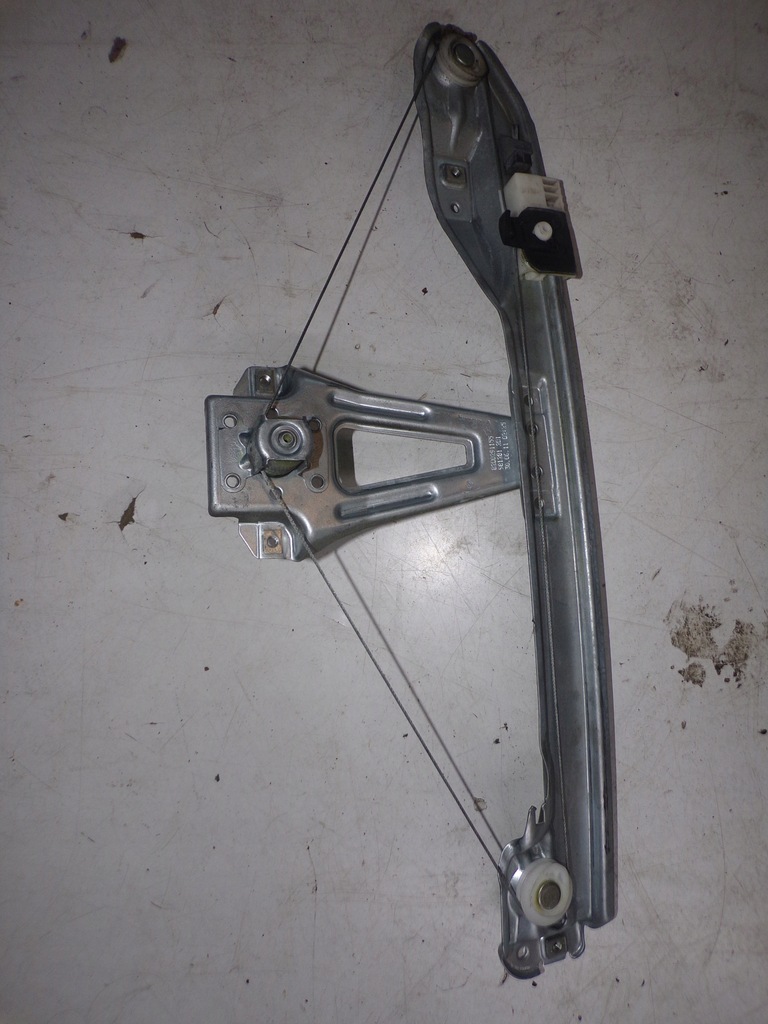 фото №2, Підйомник скло правий задня renault clio iii lift