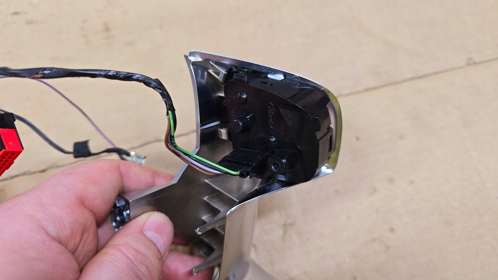 фото №14, Mondeo mk4 międzylift s-max mk1 2010 r переключатели мультифункция руля