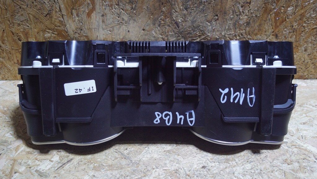 фото №9, Счетчик приборы audi a5 8t 8t0920984j