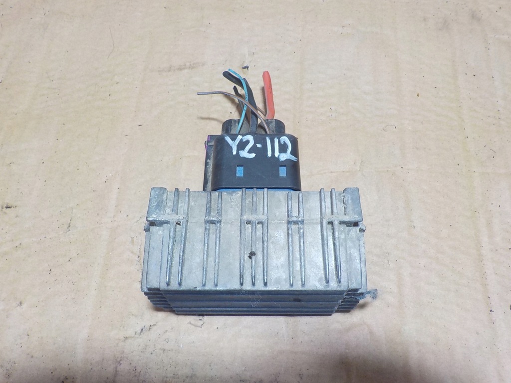 фото №1, Combo 1.3 cdti реле свеча 55353011